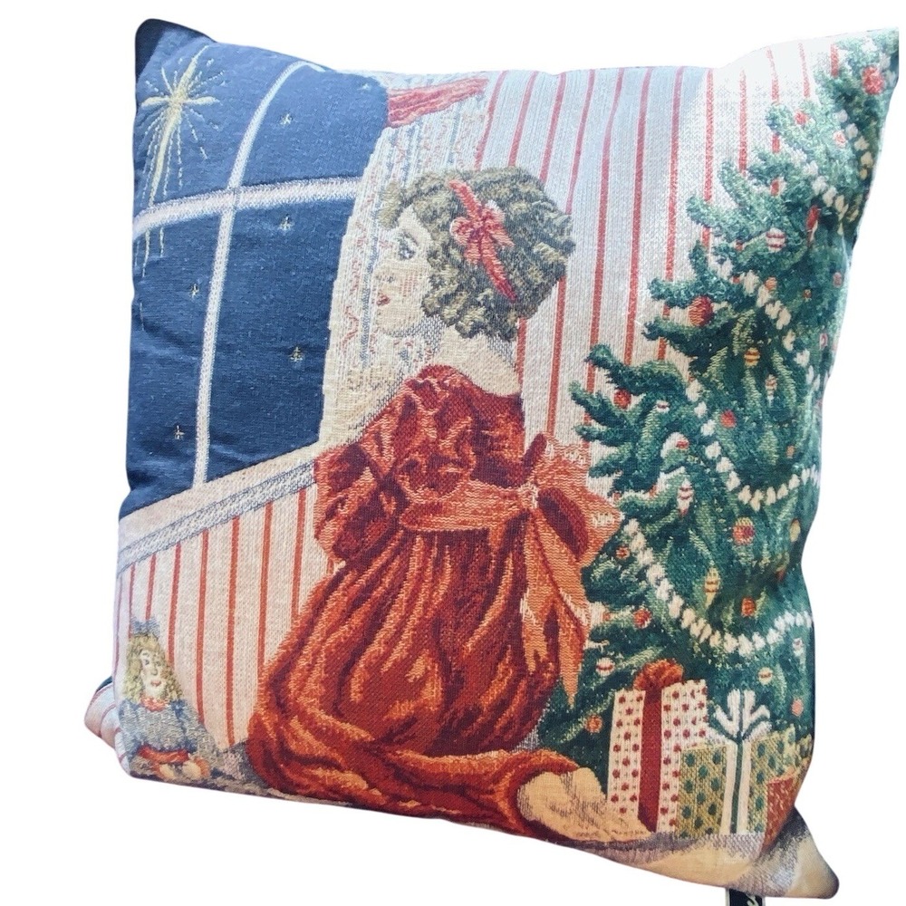 Vintage Tapestry Victorian‎ Christmas Tree Holiday Decorative Throw Pillow